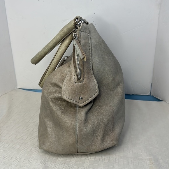 LIEBESKIND BERLIN KUMBA light grey Goat Skin Studded Bag - Picture 2 of 10